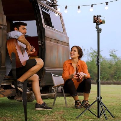4. Ugreen LP680 Selfie-Stick mit Ständer und Bluetooth-Fernbedienung 1,8 m – Schwarz