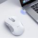 7. Baseus F02 Ergonomische kabellose Maus USB 2,4 GHz – Weiß