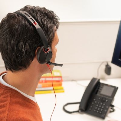 143. Poly Blackwire 5220 Stereo-Kopfhörer USB-C Headset + 3,5-mm-Klinkenstecker + USB-C/A-Adapter 8X231AA