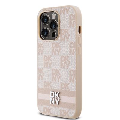 2. DKNY Lederhülle mit kariertem Monomuster und bedruckten Streifen für iPhone 14 Pro – Rosa