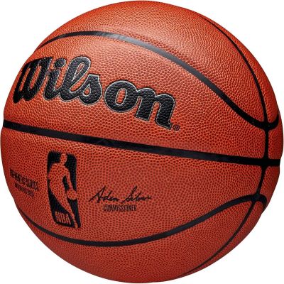 5. WILSON AUTHENTIC Indoor- und Outdoor-Basketball Größe 7