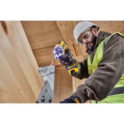 21. DEWALT XR 18V DCF860N Schlagschrauber