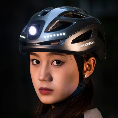 5. Rockbros ZK-077 Fahrradhelm mit integrierter multidirektionaler Beleuchtung, Größe 57–61 cm – Schwarz
