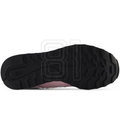 4. New Balance W GW500ADC sports shoes