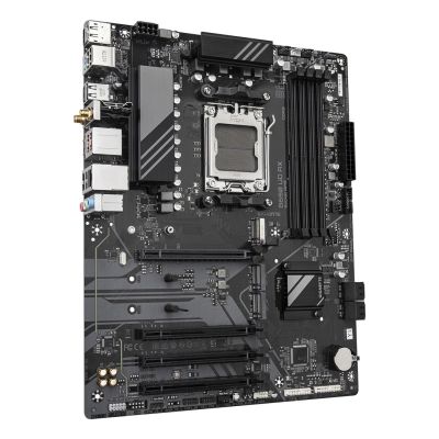 8. GIGABYTE B650 UD AX AMD B650 Mainboard Sockel AM5 ATX
