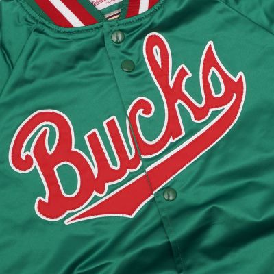10. Mitchell & Ness NBA Milwaukee Bucks Leichte Jacke M STJKMG18013-MBUDKGN