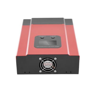 4. Solarladeregler AZO MPPT-30D PRO (LCD)