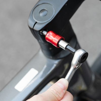 5. Rockbros Multitool-Fahrradwerkzeugset mit Ratschenschlüssel und Reifenhebern – Schwarz