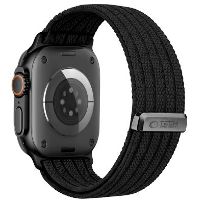 2. Tech-Protect Nylon-Sportarmband für Apple Watch 44 / 45 / 46 / 49 mm – Schwarz