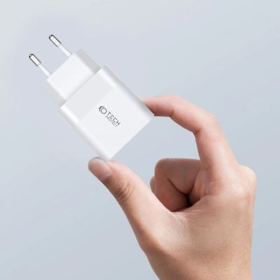 5. Tech-Protect C20W Netzladegerät 2x USB-C PD 20W - Schwarz