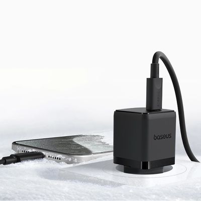 11. Baseus Palm 1C 20W Wandladegerät (mit Baseus Mini White USB-C 60W (20V/3A) 1m Kabel) - Schwarz