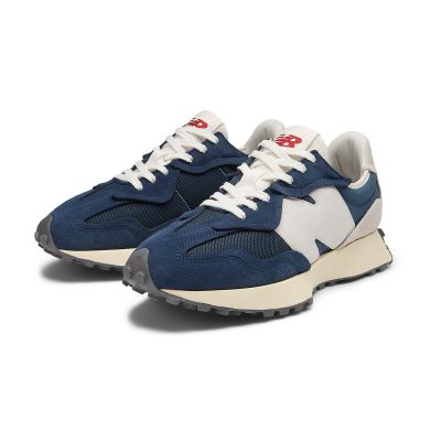 6. New Balance U327WRJ Sportschuhe