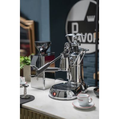 4. La Pavoni Milano manueller Hebel-Espressokocher, silber