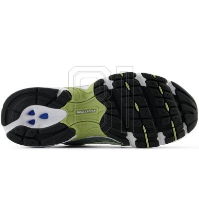 4. New Balance MR530ADB Schuhe