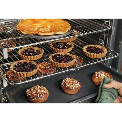 3. ELECTROLUX LOE8F38X Backofen