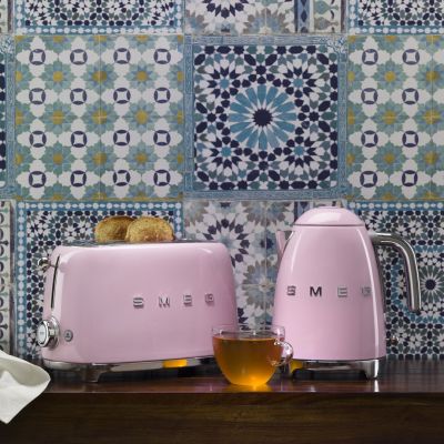 8. Smeg TSF03PKEU Toaster 6 4 Schlitze 2000 W Pink