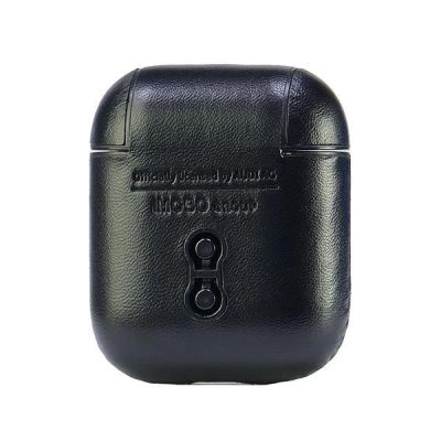 5. Audi Lederhülle mit großem Logo für AirPods 1/2 – Schwarz