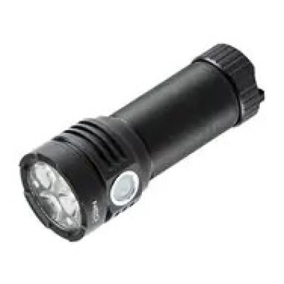 8. Wiederaufladbare USB-Taschenlampe mit 3300 lm und OSRAM P9 LED
