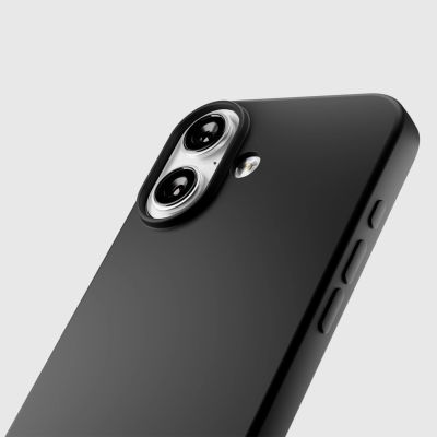 6. SBS Instinct iPhone 17 Hülle – Schwarz
