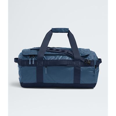 The North Face Base Camp Voyager Reisetasche 62L, recycelter Kunststoff, thermoplastische Polyurethan-Elastomere (TPU), Blau