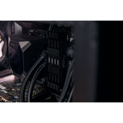 4. KINGSTON DDR4 16GB 3600MT/s CL16 DIMM FURY Renegade Schwarz