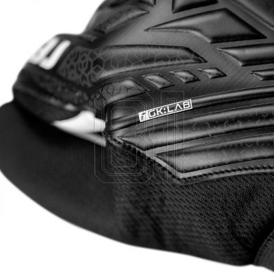 6. Reusch Attrakt Starter Solid 5570514 7700 Torwarthandschuhe