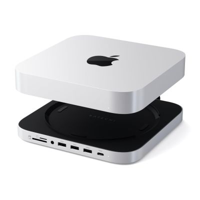 7. Satechi Stand & Hub – Ständer und Hub für Mac Mini/Studio (USB-C 3.2, USB-A 3.2, 2x USB-A 3.0, 3,5-mm-Klinkenbuchse, Micro-/SD-Anschluss, NVMe/M.2 SATA SSD)