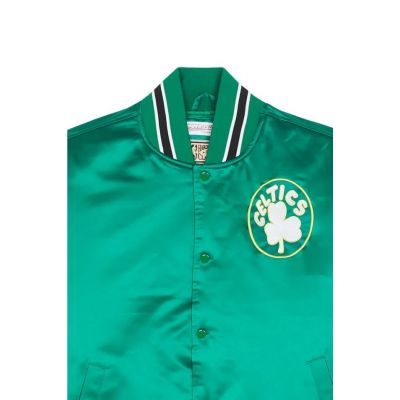 3. Mitchell & Ness NBA Boston Celtics Primetime Schwergewichts-Satinjacke Vintage Logo Celtics M JK8453-BCEKYGN