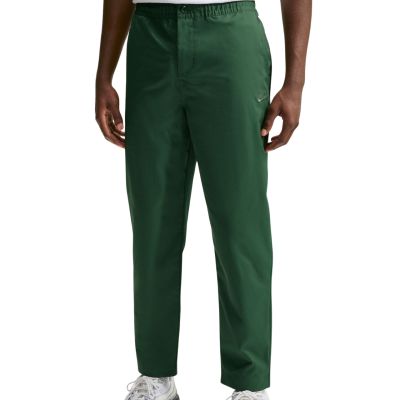 3. Nike Club Herrenhose Grün HJ1997 323