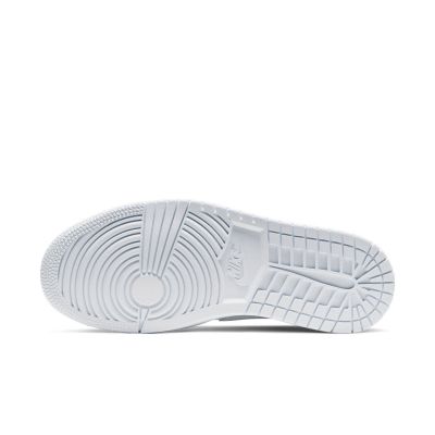 6. Nike Air Jordan 1 Mid W BQ6472-110 Schuhe