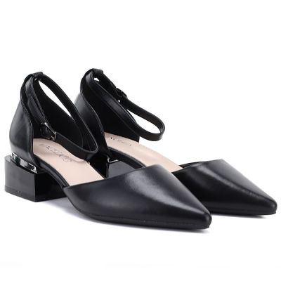 3. Schwarze Damen-Pumps mit Blockabsatz und Riemen, Modell Vinceza 62278