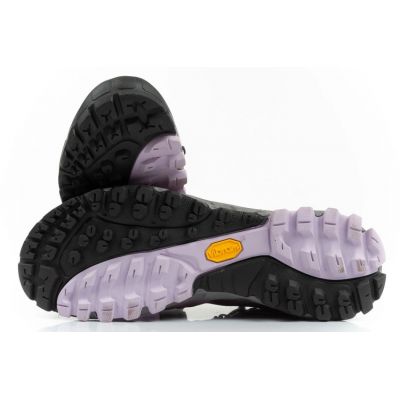 9. Aku Selvatica Mid Gore-tex W 676 592 Stiefel