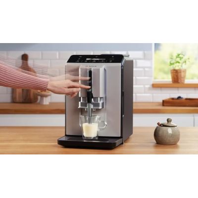 2. Bosch VeroCafe Serie 2 TIE20301 15-bar-Espressomaschine