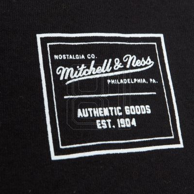 4. Mitchell & Ness Marken-T-Shirt Phys Ed M BMTR5545-MNNYPPPBLCK