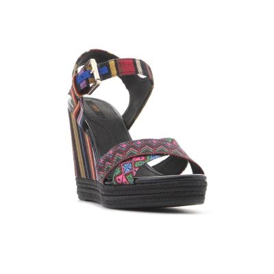 3. Geox W D82P6G 000AW C0042 Keilschuhe