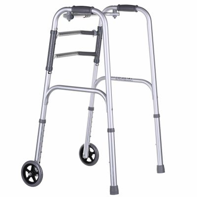 3. Dreifunktions-Rehabilitationsrollator