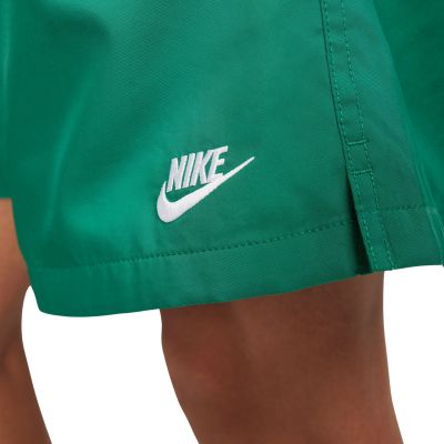 5. Nike Club Herren-Shorts grün FN3307 365