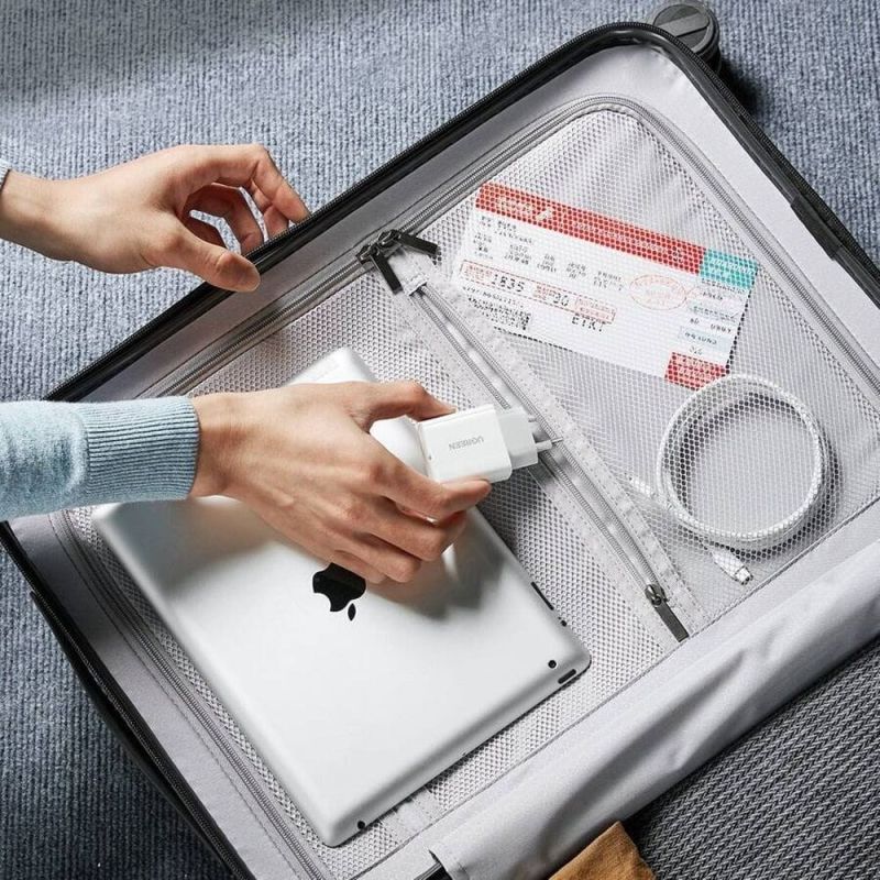 7. Ugreen USB Power Delivery 3.0 Quick Charge 4.0+ 20W 3A Wandladegerät (Weiß)