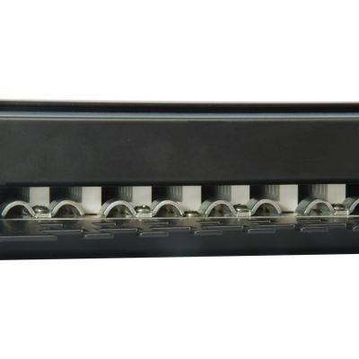 3. Ausstattung: 19-Zoll-Patchpanel, 24xRJ45, Cat6, FTP, 1 HE, 250 MHz, RAL9005