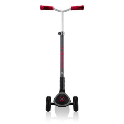 22. Globber Master Prime 3-Rad-Scooter / Schwarz - New Red 664-102