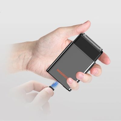 11. MAXGROOM M-5580 2-in-1 Elektrorasierer – Schwarz