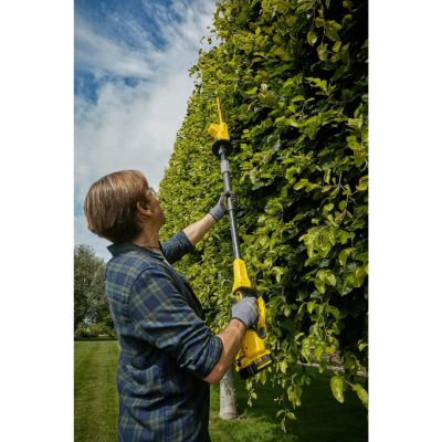 2. Stanley FATMAX SFMCPH845M1-QW Elektrische Heckenschere mit Doppelklinge, 4,1 kg