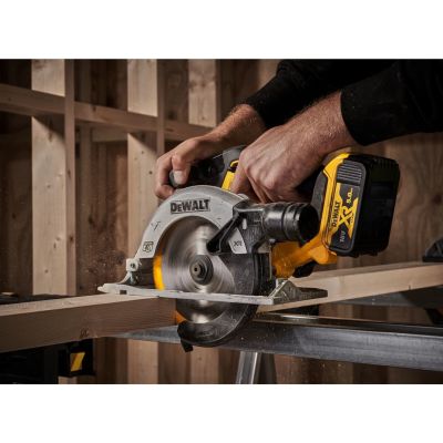 7. DEWALT 18V 165mm DCS565N Kreissäge
