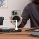 6. Tech-Protect A12 3in1 MagSafe induktives Ladegerät für Smartphone / Kopfhörer / Smartwatch - Schwarz