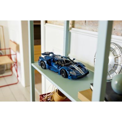 10. LEGO Technic 42154 Ford GT, Edition 2022