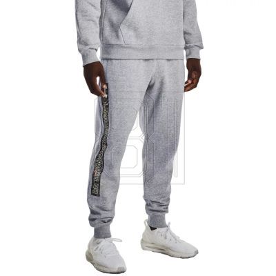 3. Under Armour Rival Fleece Graphic Joggers M 1370351-011
