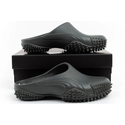 9. Puma Mostro Mule sportliche Pantoletten in Grau – modisch