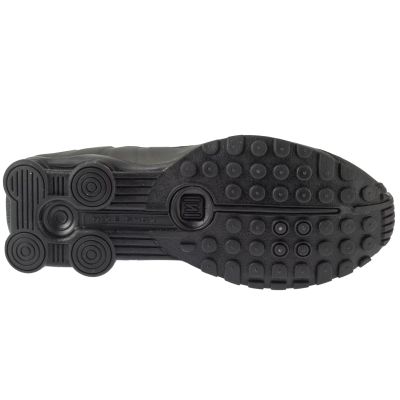 4. Nike Shox R4 HQ1988-001 Schwarz 40