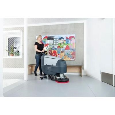 4. NILFISK Waschmaschine mit Gelbatterien 9087390020