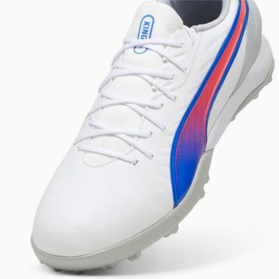 5. Puma KING Match TT 107879-02 Schuhe